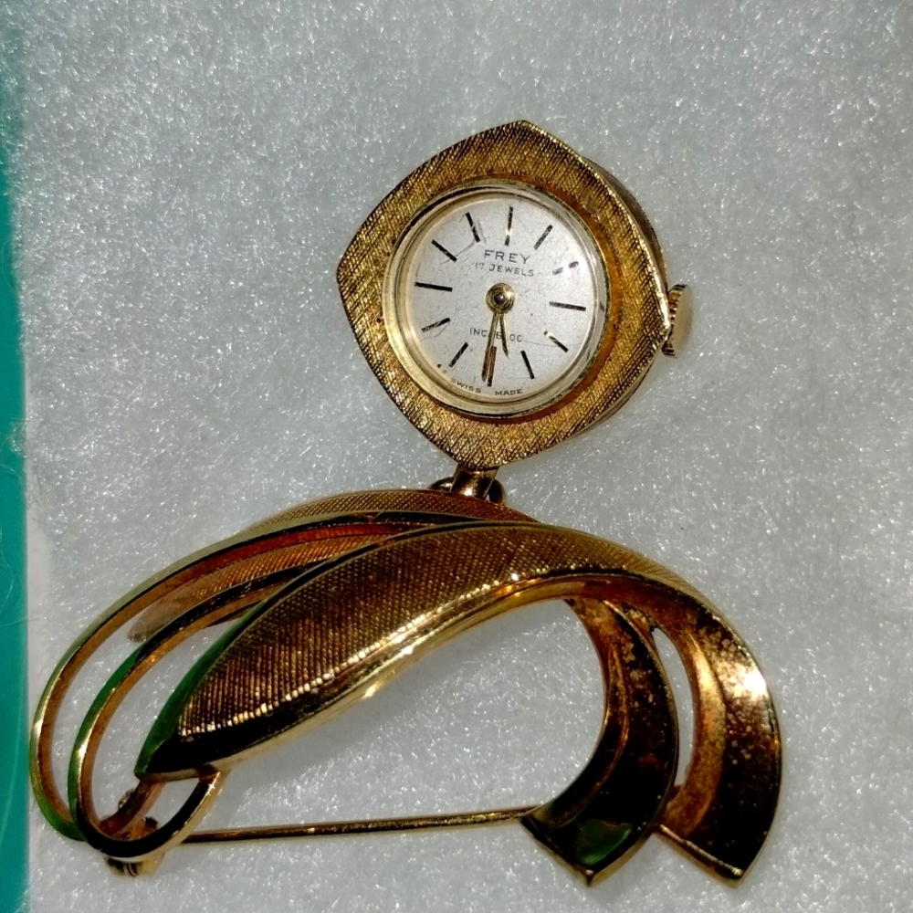 Frey 17 Jewel Gold watch brooch incarbolic Swiss brooch! EXTREMELY Rare!